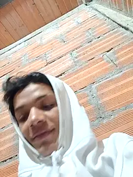 daniel-garzon-00 online show from November 10, 11:31 pm