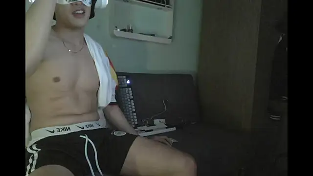 boyhigh1997 online show from June 6, 8:48 pm