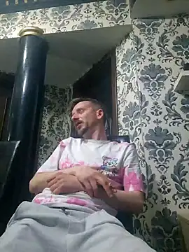 raducori online show from April 18, 7:07 pm