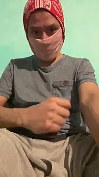 Skinny Longhair online show from April 29, 1:43 am