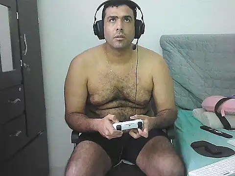 morenocabro10 online show from April 23, 3:11 am