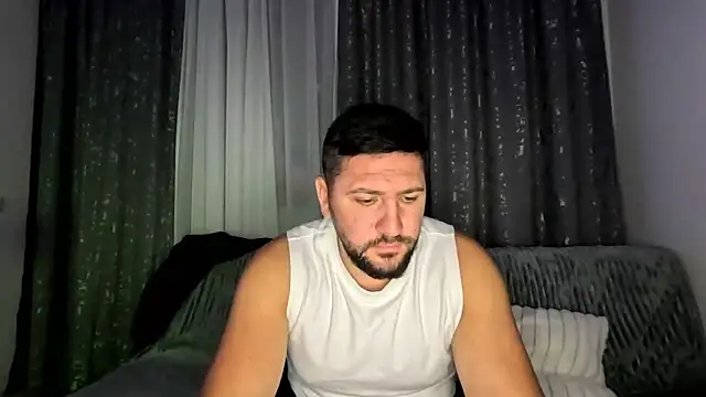 Snapshot of Gold_Alpha_Boy chatting on October 2, 6:23 pm Gold Alpha Boy online show from October 2, 6:23 pm