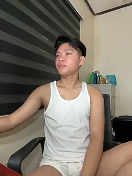 Helleron online show from November 30, 8:22 pm