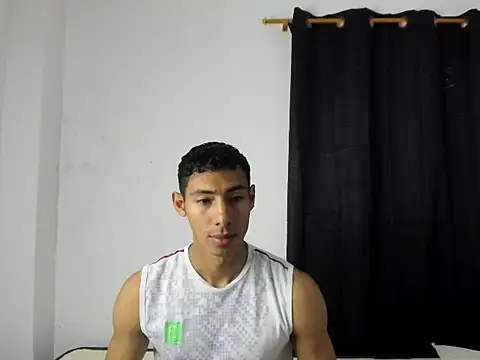 Snapshot of jhosep_hamilton chatting on October 3, 7:08 pm jhosep hamilton online show from October 3, 7:08 pm