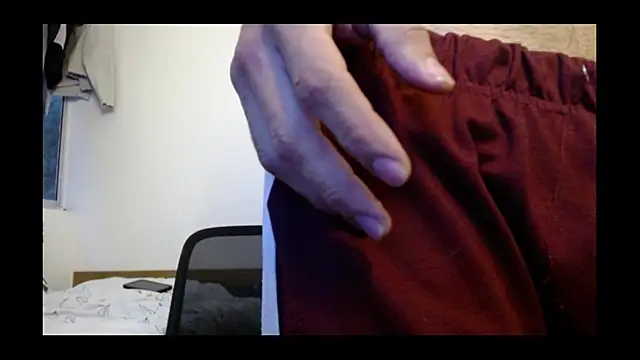 Snapshot of axel_davis_ chatting on October 3, 10:59 pm axel davis online show from October 3, 10:59 pm