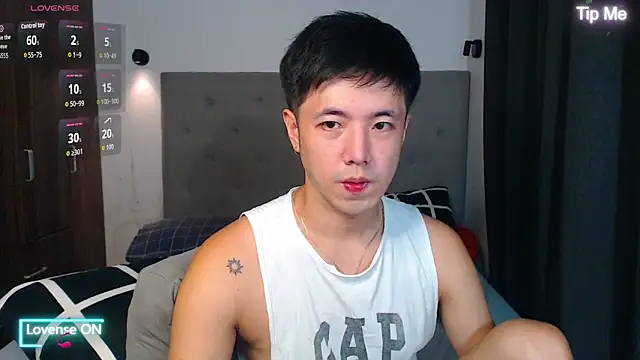 Addictiveboi online show from November 30, 7:32 am