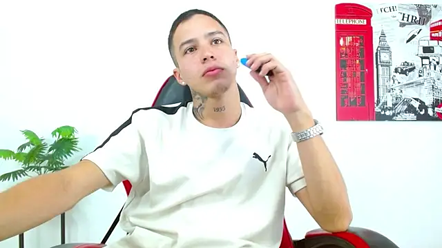 Cumandres18 online show from April 21, 3:07 pm