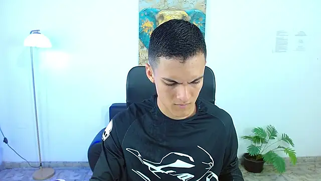 Matiius18 online show from April 21, 12:55 pm