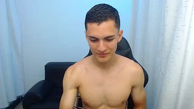 Matiius18 online show from April 10, 2:24 pm