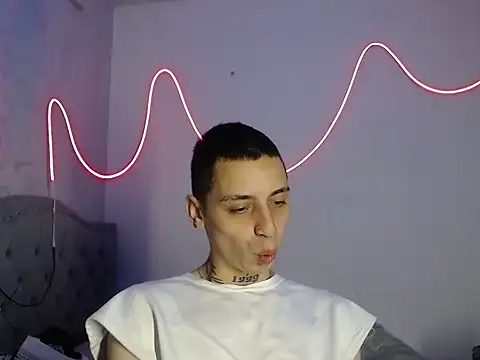 Snapshot of xalejo_max chatting on September 27, 9:23 pm xalejo max online show from September 27, 9:23 pm