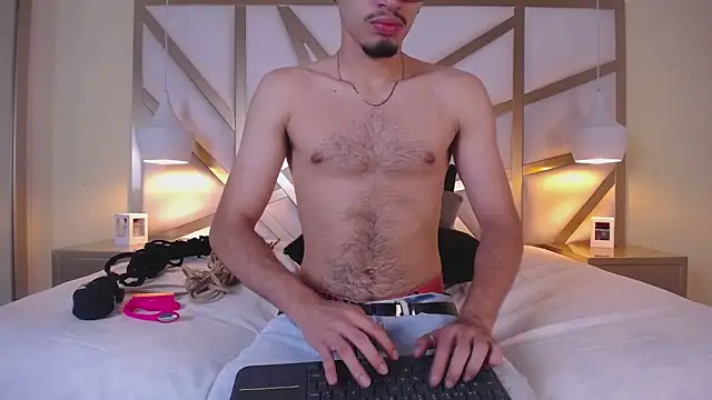 Jaxon Carter online show from January 19, 2:03 am