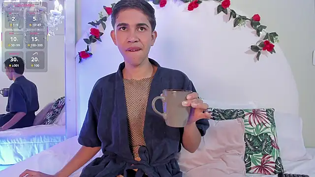 Snapshot of JoshuaSanzz chatting on September 24, 4:34 am JoshuaSanzz online show from September 24, 4:34 am