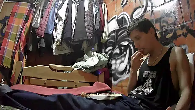 alexandercruz online show from July 2, 4:29 am