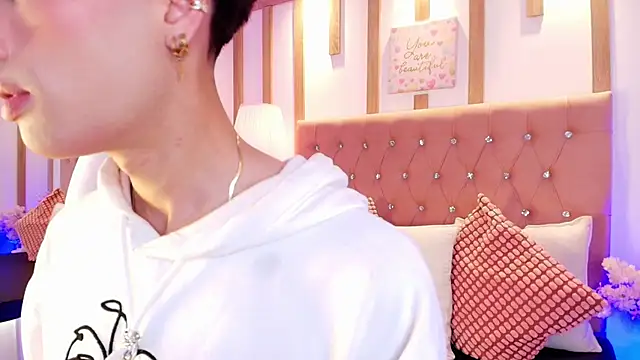 OzorioDany online show from March 21, 4:49 am