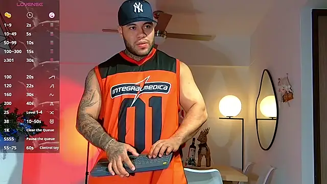 Michael Salens online show from November 11, 10:59 pm