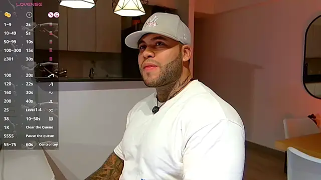 Michael Salens online show from October 29, 11:07 pm