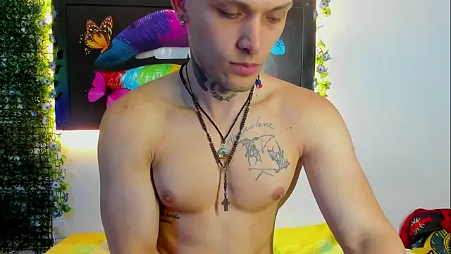 Kieran kian online show from April 23, 1:54 am