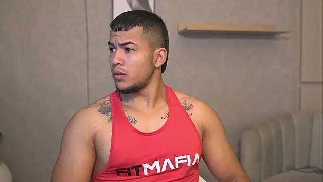 Thiago Valente online show from February 19, 1:18 pm