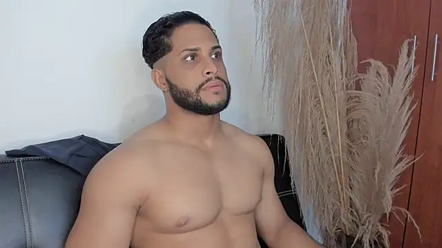 Pier Simons online show from December 14, 5:36 am