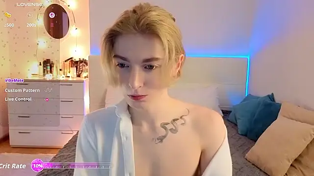 fiachand online show from March 19, 3:26 pm