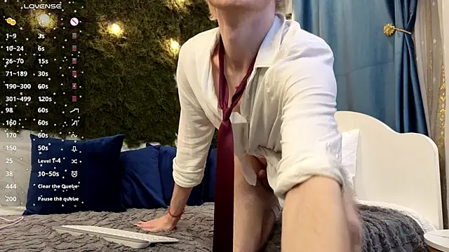 fiachand online show from November 21, 1:15 am