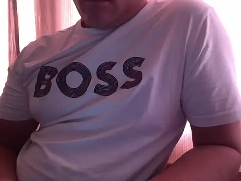 Snapshot of zeusmasterhorny chatting on October 1, 3:38 pm zeusmasterhorny online show from October 1, 3:38 pm
