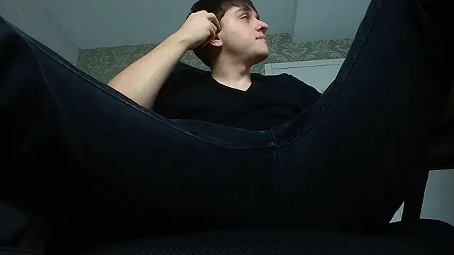 Snapshot of FelixStarkk chatting on September 13, 4:46 am FelixStarkk online show from September 13, 4:46 am