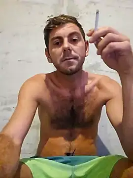 Snapshot of Alex-andru88 chatting on October 6, 2:11 pm Alex-andru88 online show from October 6, 2:11 pm