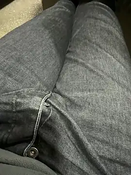 Snapshot of Ersin_meral chatting on September 30, 3:37 pm Ersin meral online show from September 30, 3:37 pm