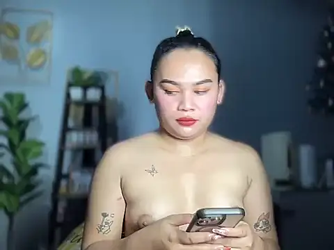 Angela Virgin online show from December 18, 2:35 pm