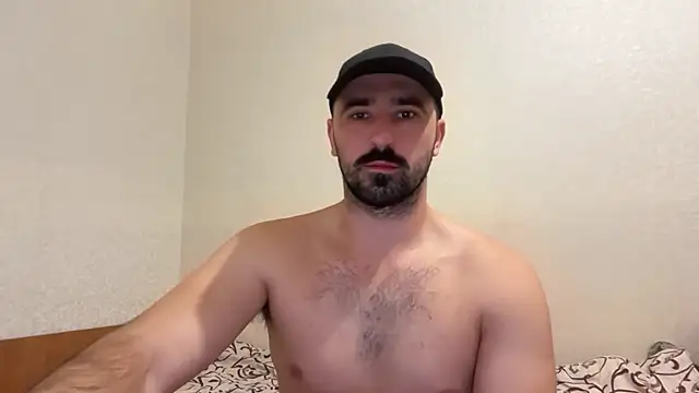 Snapshot of Hard_to_Obey chatting on October 17, 6:34 pm Hard to Obey online show from October 17, 6:34 pm