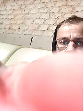 -iskop- online show from October 28, 5:26 pm