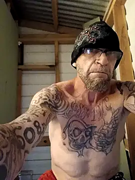 ShawnandDani7074 online show from February 26, 7:43 am