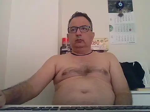 Snapshot of CELIK3577 chatting on October 13, 2:17 am CELIK3577 online show from October 13, 2:17 am