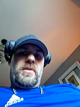 Bamse28 online show from April 4, 4:59 pm