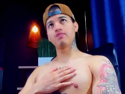 rocoo santos online show from April 23, 5:59 pm