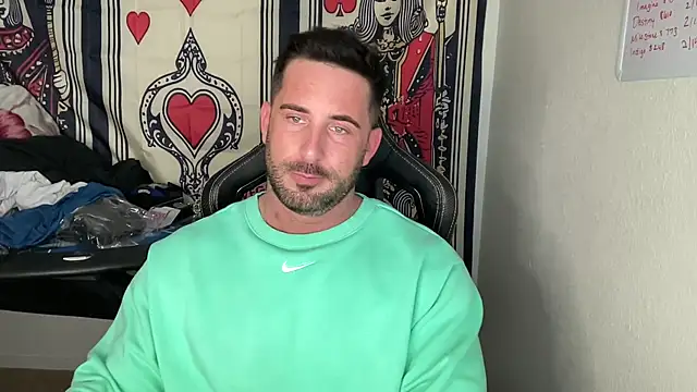 brettmycles28 online show from February 23, 12:45 am