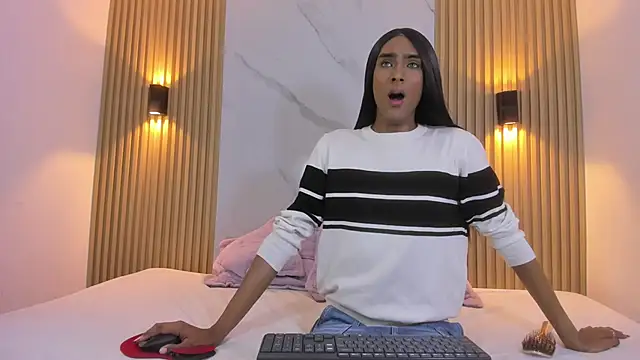 imtammy lynn  online show from October 25, 12:40 pm