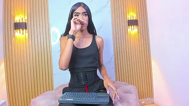 imtammy lynn  online show from January 18, 1:13 pm