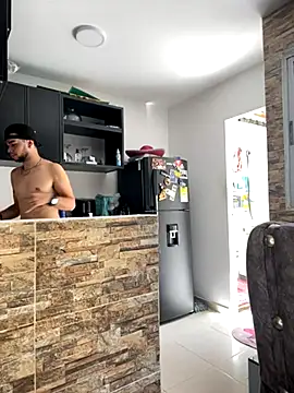 enzo vittale03  online show from October 12, 5:29 pm