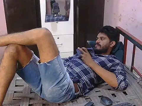 krishjaat43 online show from June 3, 6:37 am