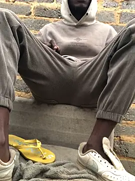 cuminsidebby online show from March 12, 11:07 am