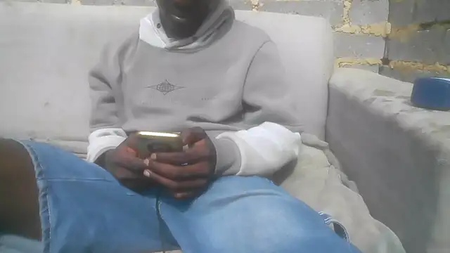 cuminsidebby online show from February 23, 7:43 am