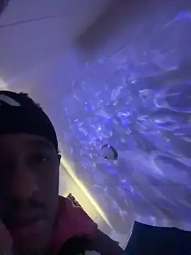 tyrek5051 online show from November 12, 5:08 pm