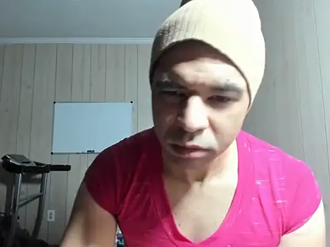 NaturalBeautyQueen online show from November 27, 1:09 am