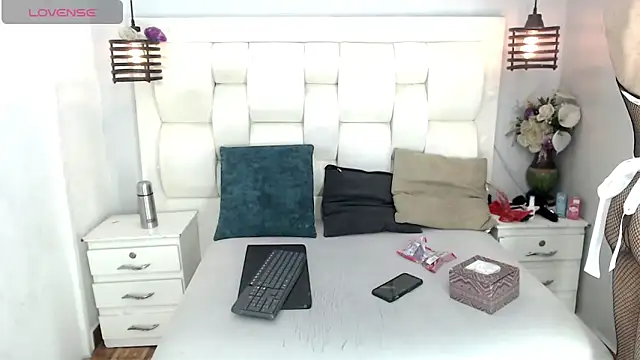 Snapshot of Atley_Dolly chatting on September 9, 9:13 pm Atley Dolly online show from September 9, 9:13 pm