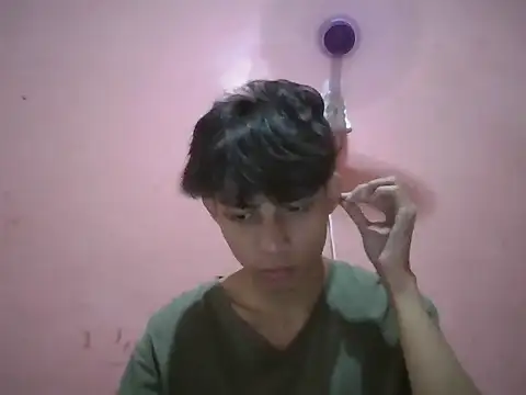Snapshot of Kyoshi_19 chatting on September 11, 6:34 am Kyoshi 19 online show from September 11, 6:34 am