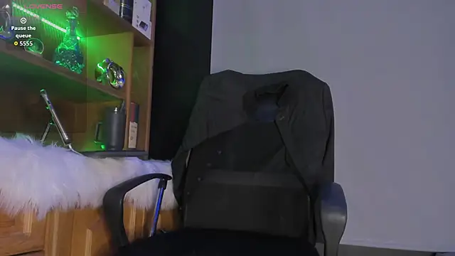 Gael williams1 online show from November 3, 1:10 am