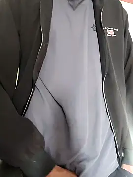 RAYI Queen 4 online show from December 18, 3:02 am