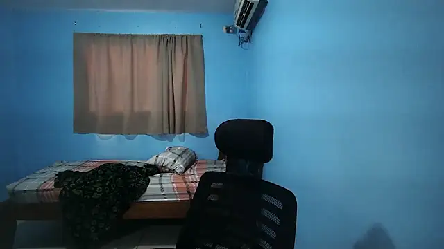 Jaket lovers online show from October 6, 6:01 pm